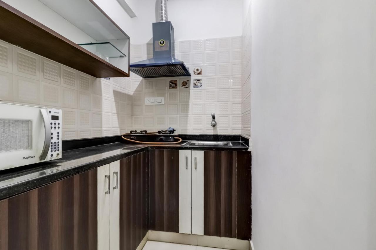 Oyo 81895 Nr Homes Bangalore Luaran gambar